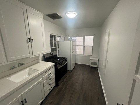 Floor plan for studio, 1 bath